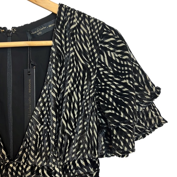 House of Harlow 1960 x revolve waterfall zebra print maxi dress XS - Picture 6 of 12